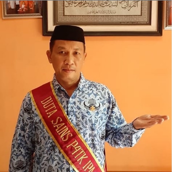 Guru Sains SMPN 3 LEUWILIANG Kab. Bogor Dikukuhkan sebagai DUTA SAINS PPPPTK IPA Bandung 2020