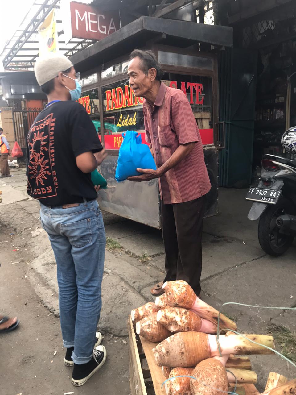 FORUM OSIS SMP KAB.BOGOR GALANG BAKSOS