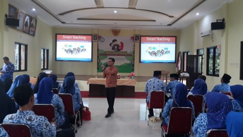 PEMDA KAB.BOGOR GELAR SMART TEACHING