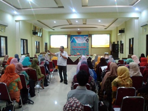 MGMP BAHASA INDONESIA GELAR WORKSHOP