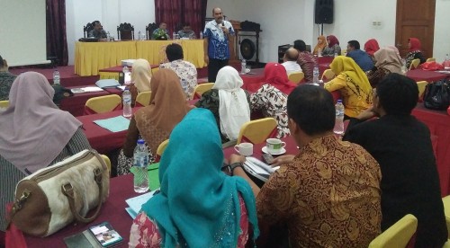 DISDIK GELAR RAPAT PEMBAHASAN PROGRAM BIDANG SMP