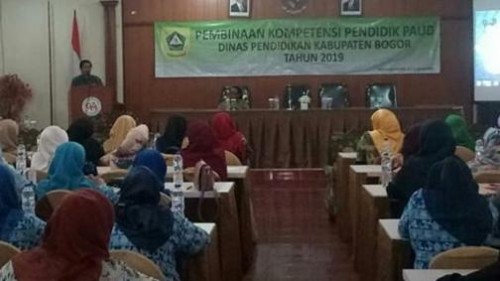 DISDIK GELAR BIMTEK PENGUATAN KOMPETENSI TENAGA PENDIDIK PAUD 2019