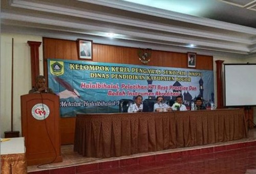 KKPS SD GELAR PELATIHAN PENULISAN KTI